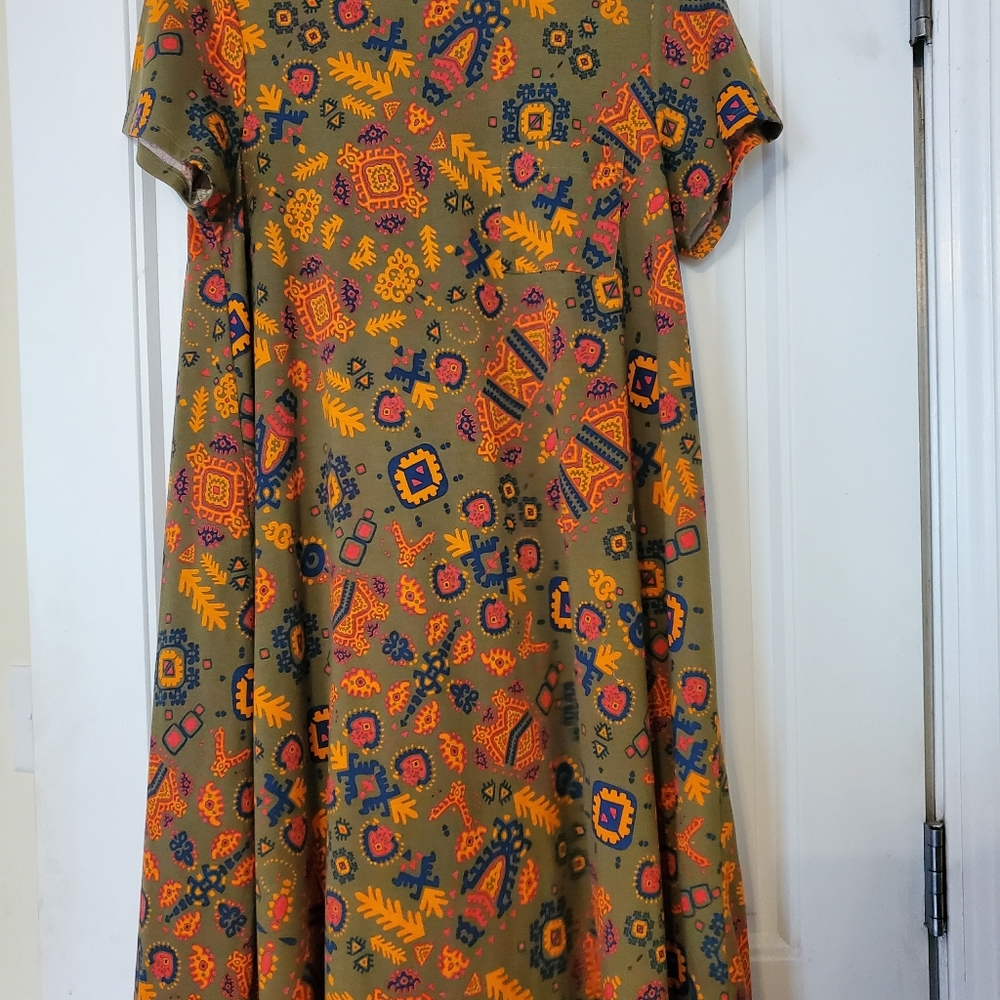 Dresses - Picture 6 of 6